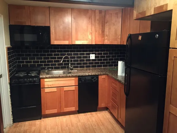 906 Chelham Way, Santa Barbara, CA 93108