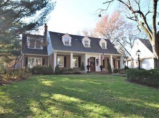 811 W 62nd St, Kansas City, MO 64113