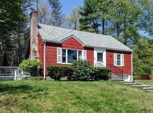 6 W Elm St, Pembroke, MA 02359