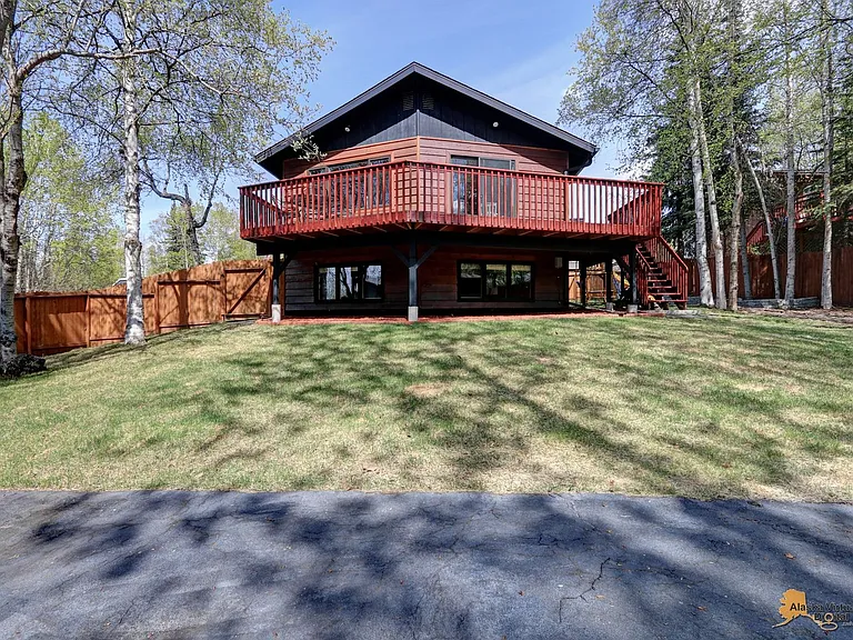 10137 Birch Ln — Photo 45