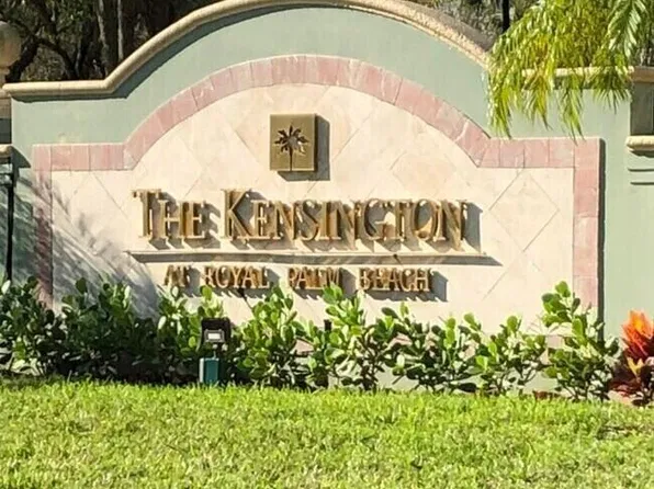 310 Crestwood Cir APT 101, Royal Palm Beach, FL 33411