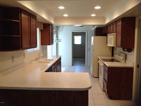 4th image of 17830 N Desert Glen Dr