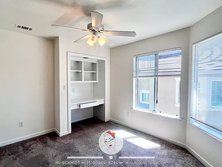 303 Sutton Cir — Photo 12