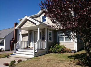 5 Capital St, West Roxbury, MA 02132