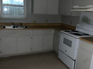 501 N Church St APT 16, Okolona, MS 38860