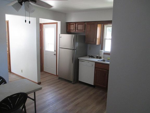 5th image of 1339 S 116th St #Townhouse