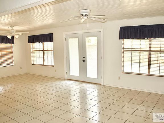 4th image of 155 Palo Alto Dr