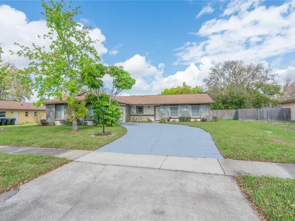 8607 Banyan Blvd, Orlando, FL 32819