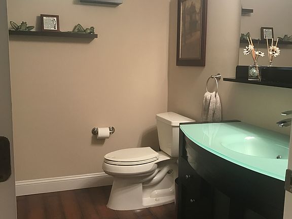 Full bath in Basement