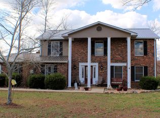 186 Long Acres Ln, Lynchburg, TN 37352