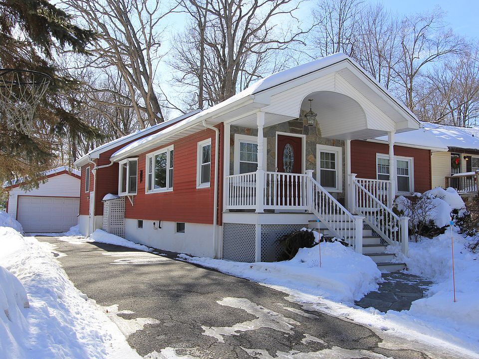 1st image of 1 Dellworth Dr