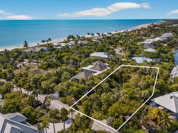 933 Strangler Fig Ln, Sanibel, FL 33957