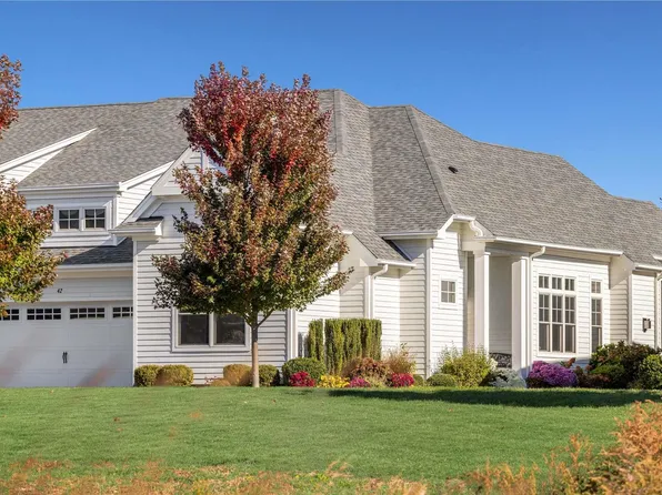 42 Millstone Ln #21, Cutchogue, NY 11935