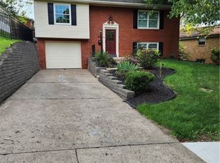 805 Bethany Dr, Pittsburgh, PA 15243