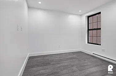 Rented by REZI