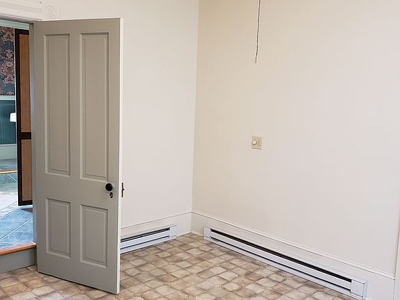 5th image of 100 E Main St #3
