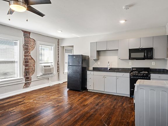 2nd image of 521 Maple Blvd APT 10