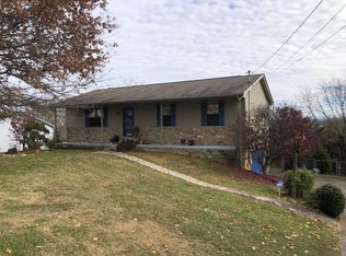 2887 Forest Heights Cir, Lenoir City, TN 37772