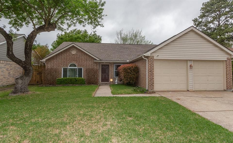 1st image of 114 Ambershadow Dr