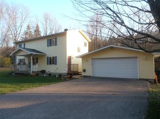 E11619 Park Rd, Baraboo, WI 53913
