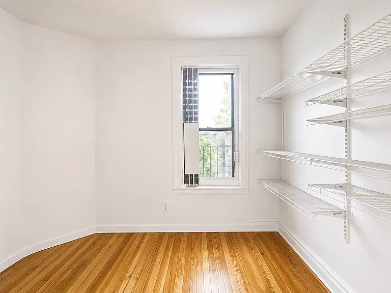 287 Bedford Ave #16 — Photo 4