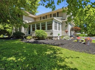 1105 Vermilion Rd, Vermilion, OH 44089
