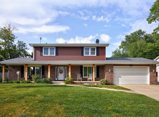 2013 Crown Flair Dr, West Des Moines, IA 50265