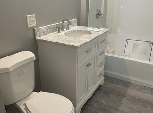 78 Hamilton St #2, Worcester, MA 01604