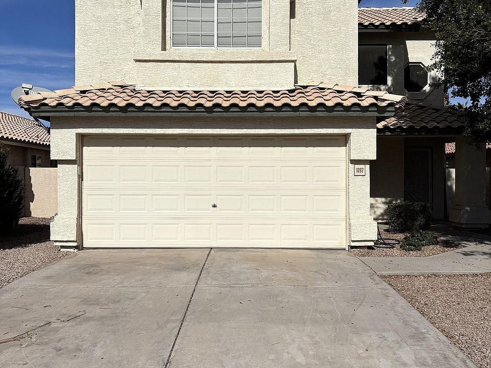 1st image of 1092 W Bluebird Dr
