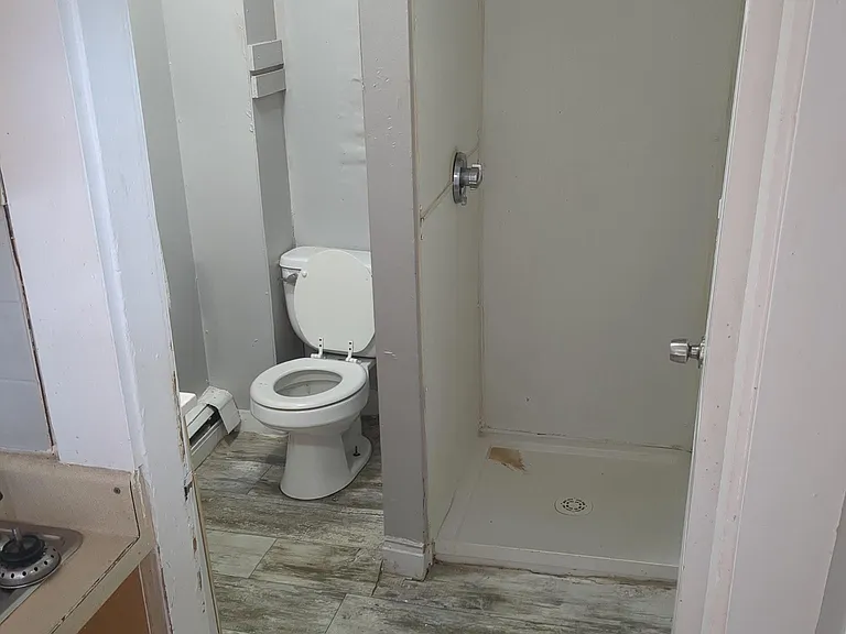 307 Cedar St #1 — Photo 5