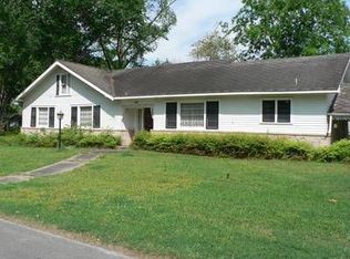 424 W 11th St, Crowley, LA 70526