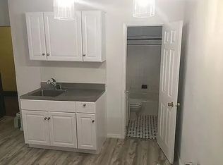 264 Driggs Ave APT 1R, Brooklyn, NY 11222