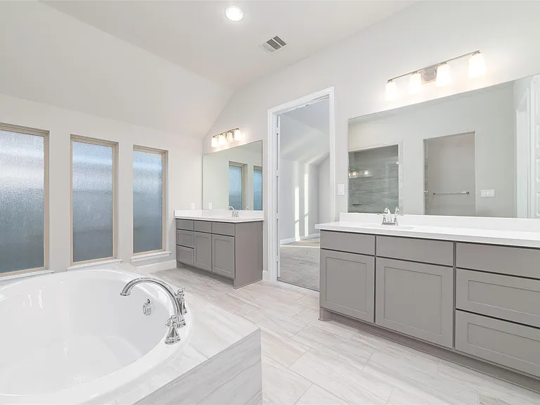 31215 Crescent Hill Dr — Photo 30