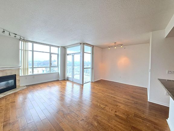 2nd image of 850 Beech St Unit 1406