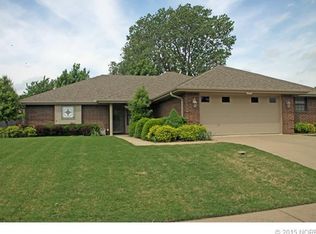 1233 Arbor Dr, Bartlesville, OK 74006