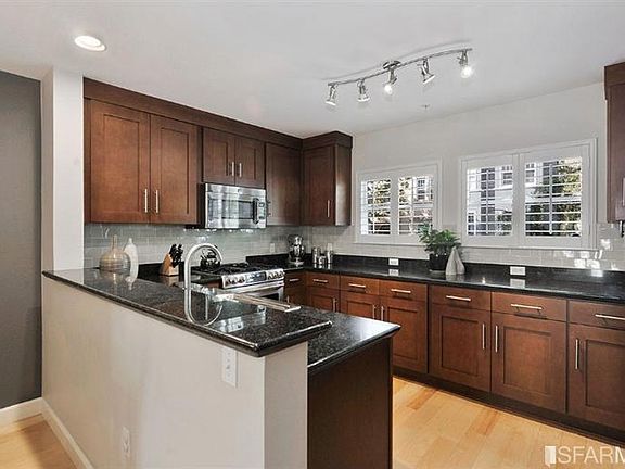5th image of 1880 Steiner St APT 101