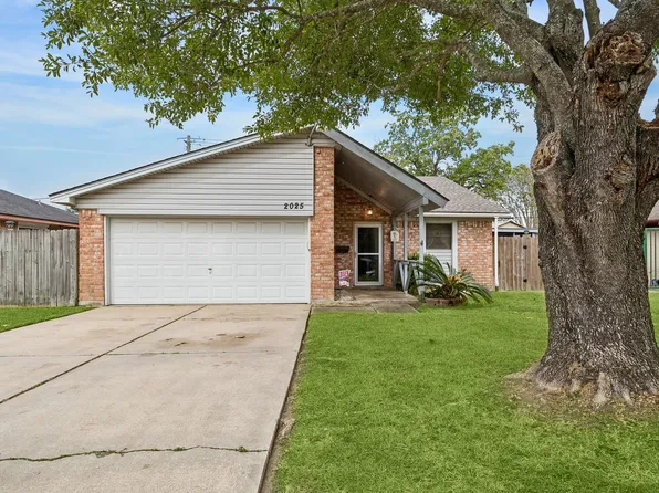 2025 Hillshire Dr, Deer Park, TX 77536