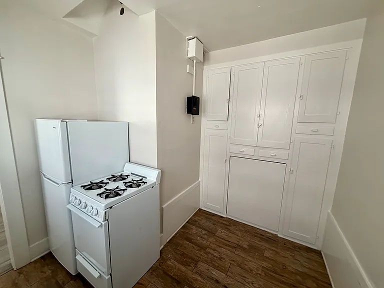 00-1750 E 3rd St #12 — Photo 10