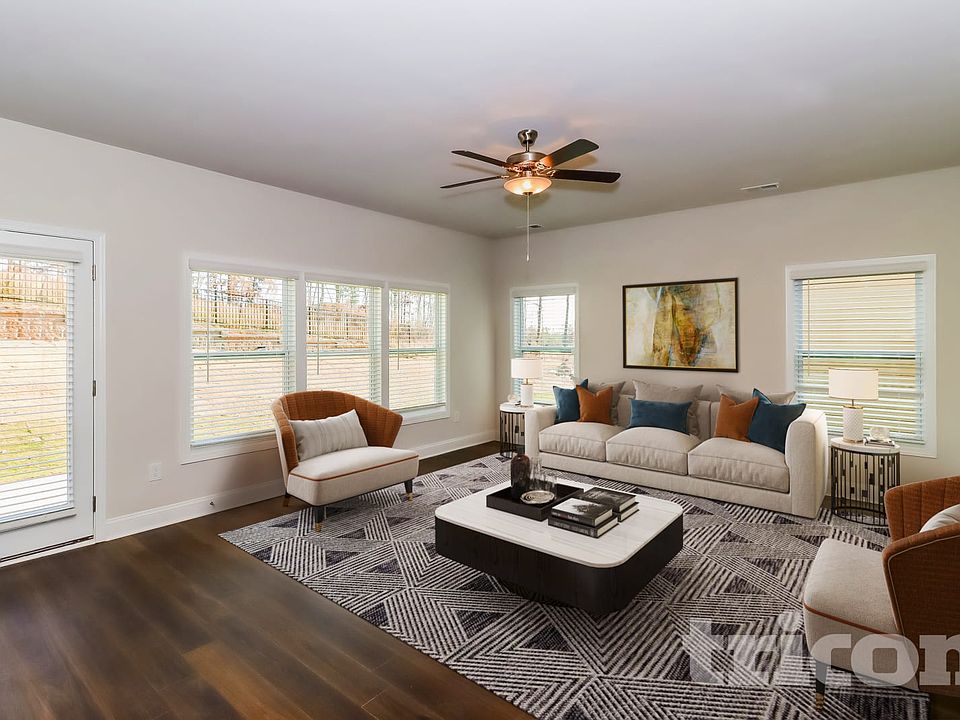 1st image of 128 Kingshall Rd