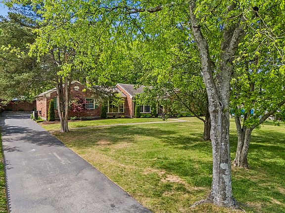 4th image of 4703 Lovewood Dr
