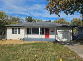 2821 E 14th St, Joplin, MO 64801