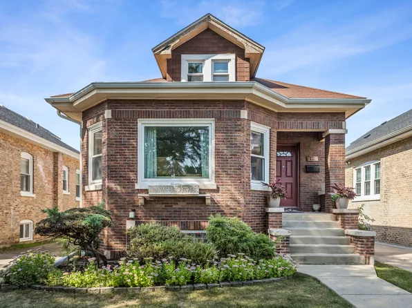 2110 S 11th Ave, Maywood, IL 60153