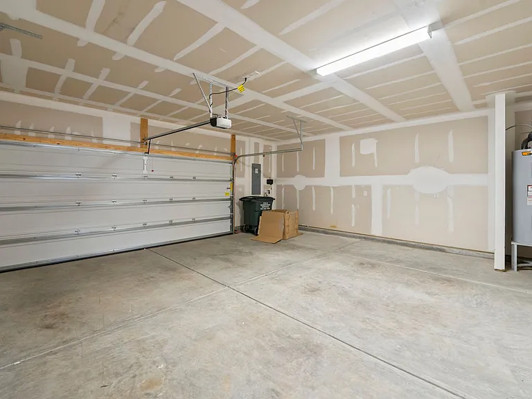 2617 Ensemble Ct — Photo 37