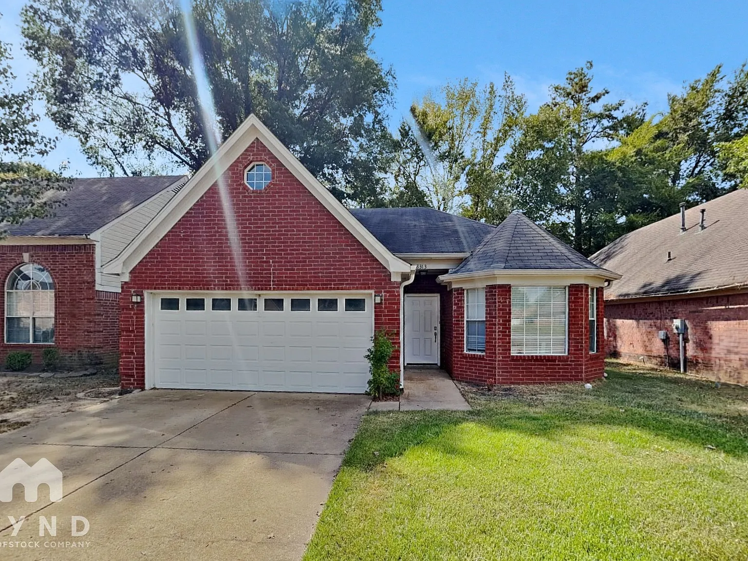 3 bed, 2.0 bath, 1600 sqft, $1,795 — Photo 1
