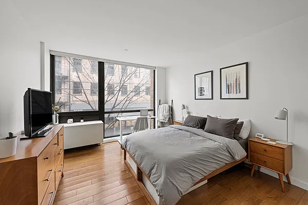 Sold by SERHANT. | media 5