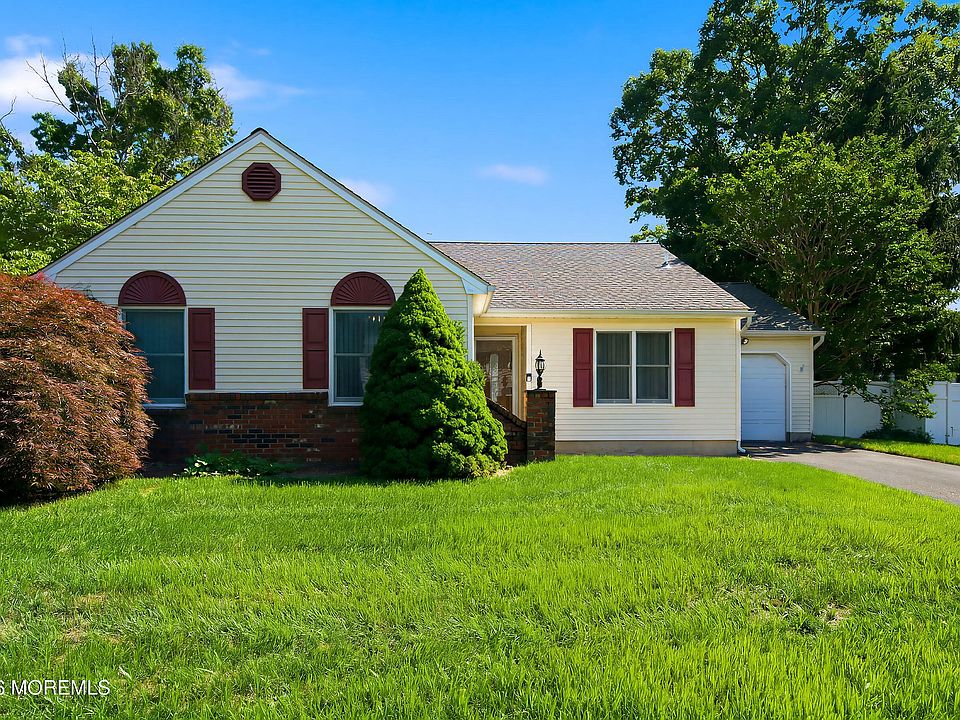 1st image of 656 Branch Drive