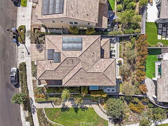 2nd image of 655 Leonard Dr