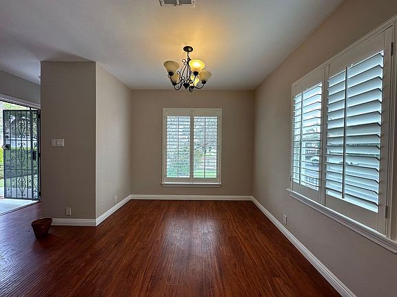 4th image of 217 N El Nido Ave