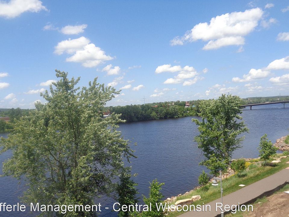2nd image of 1000 N River Dr Unit 404