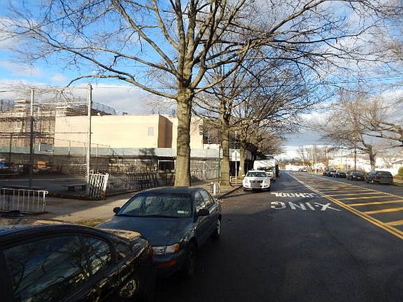 5th image of 17909 137th Ave